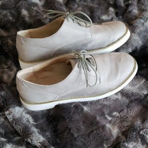 Grey/silver suede oxfords
